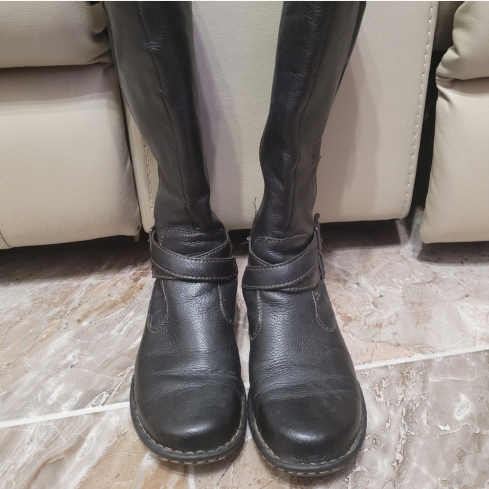Born boots